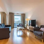 Downtown 2-Bedroom Apartment W/Terrace