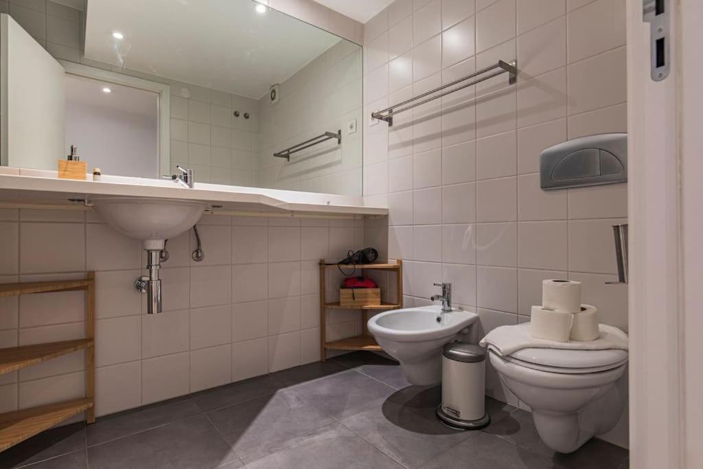 Downtown 2-bedroom W/terrace Apartment Lissabon