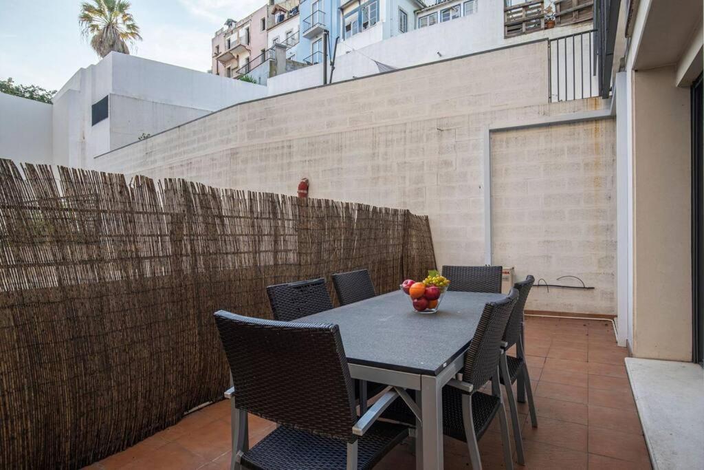 Downtown 2-bedroom W/terrace Apartment Lissabon